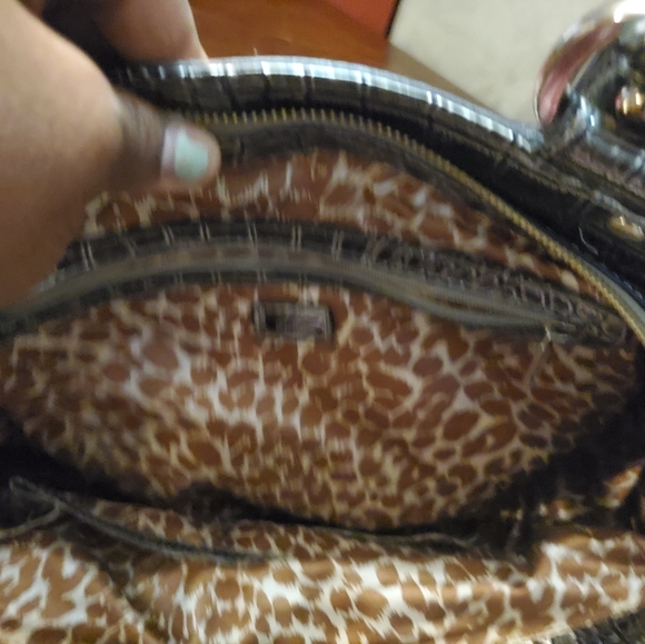 Handbag - Picture 2 of 6